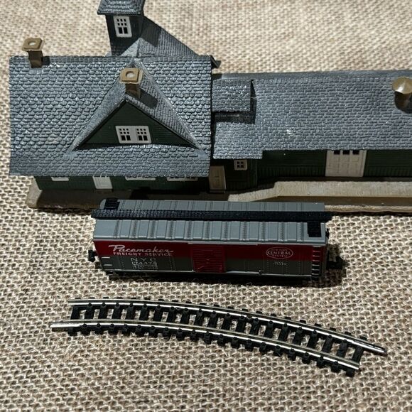 Atlas NScale pacemaker Freight Service Boxcar, 174478 - Picture 5 of 6